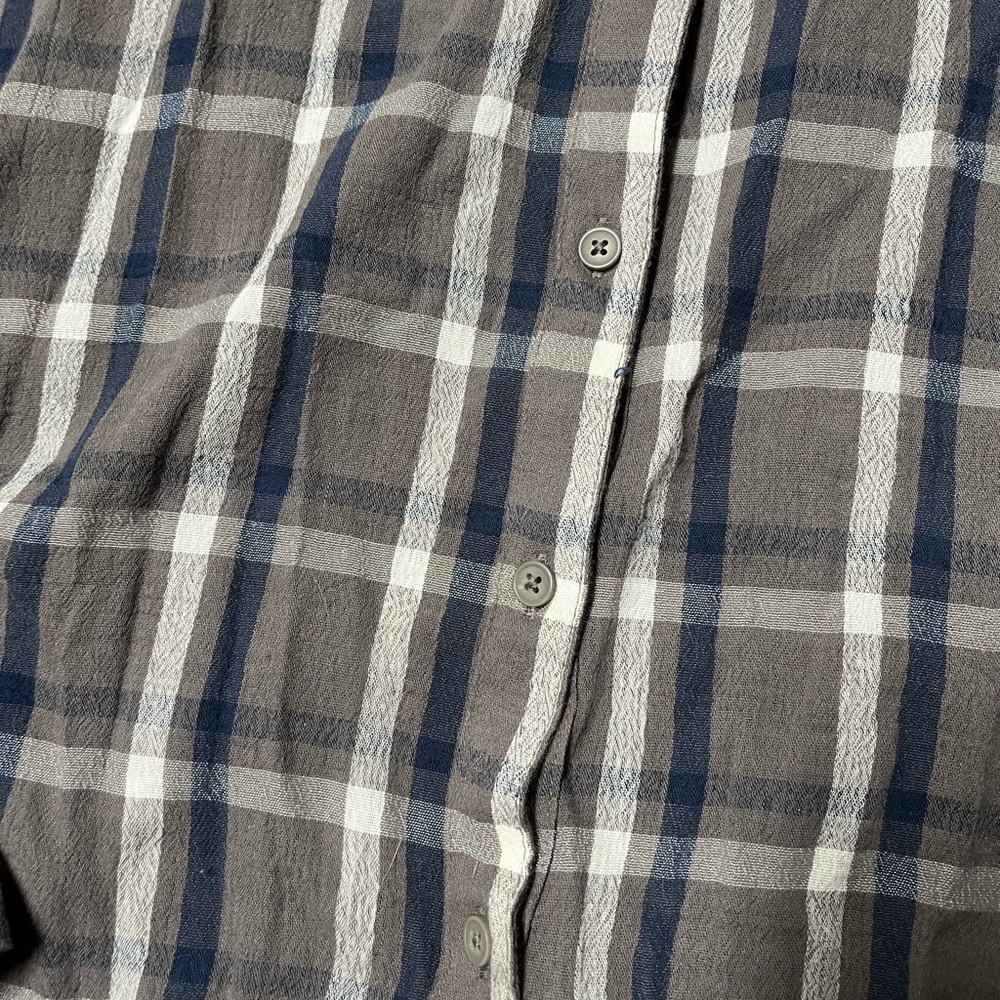 NWT Lucky Brand Flannel Button Down (gray, navy, white) - Picture 3 of 10
